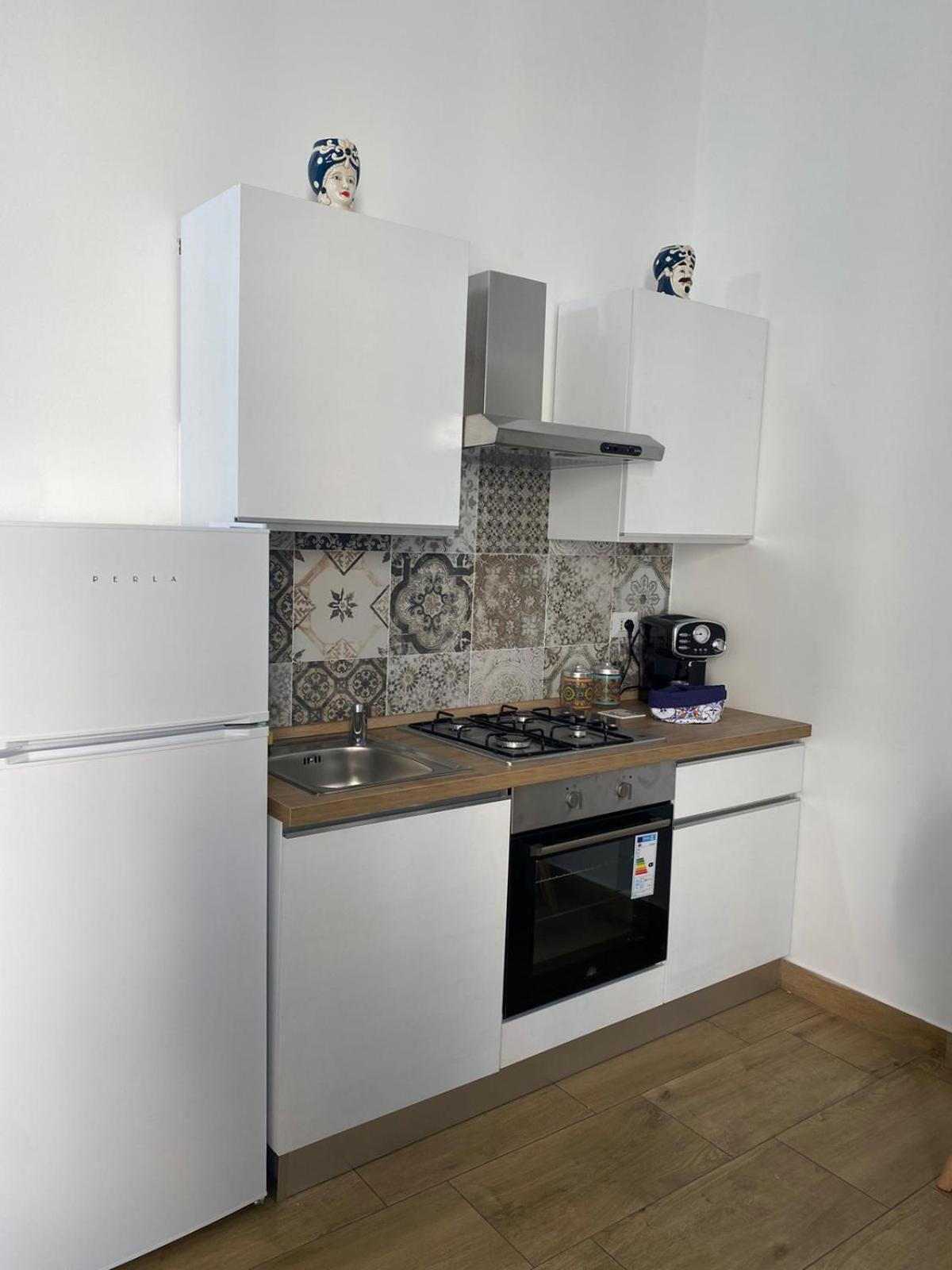 Discovery Ortigia Apartments Syracuse Bagian luar foto